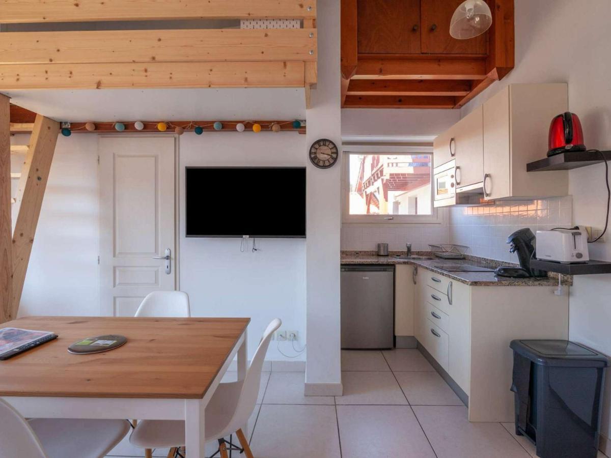 Appartement Cosy Avec Mezzanine, Balcon Et Parking A 300M De La Plage - Fr-1-2-382 Hendaye Exterior photo